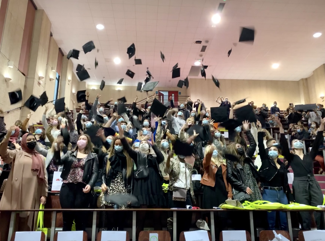 Coup de chapeau aux diplômés de l'IFMS !